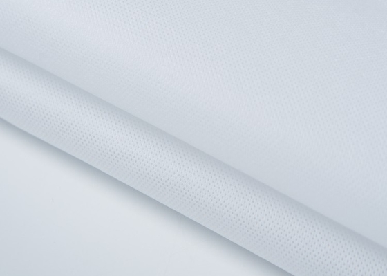 شراء 10gsm - 50gsm PP أقمشة غير منسوجة قوة انفجار عالية / قوة تمزق للتغليف online manufacture