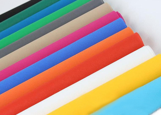 شراء أقمشة غير منسوجة غير قابلة للتنفس من Spunbonded 300gsm لأكياس الجسم online manufacture